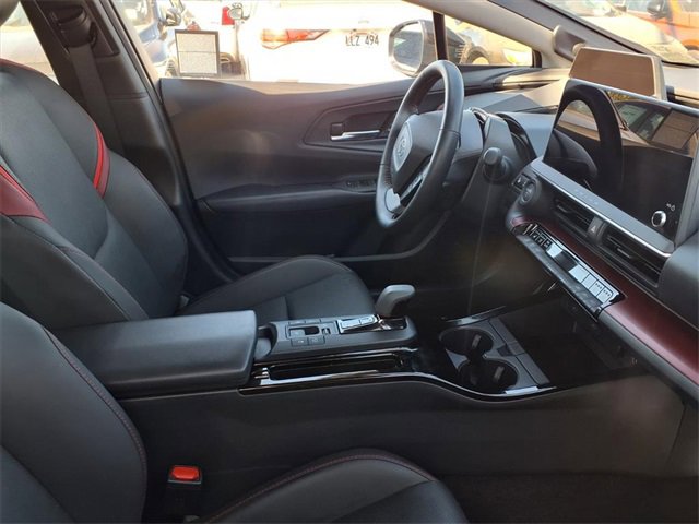 Used 2024 Toyota Prius Prime Premium image 12
