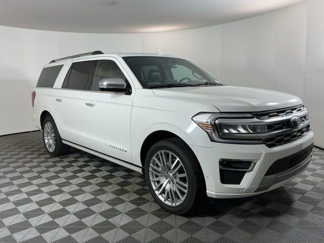 Used 2024 Ford Expedition Max Platinum image 3