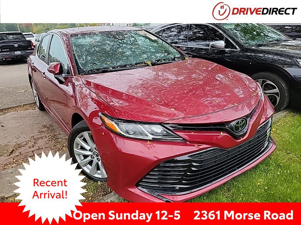 Used 2020 Toyota Camry LE FWD image 1