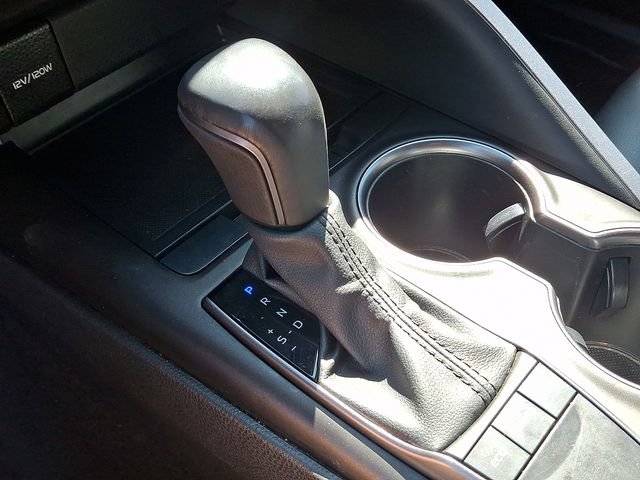 Certified 2023 Toyota Camry SE FWD image 10