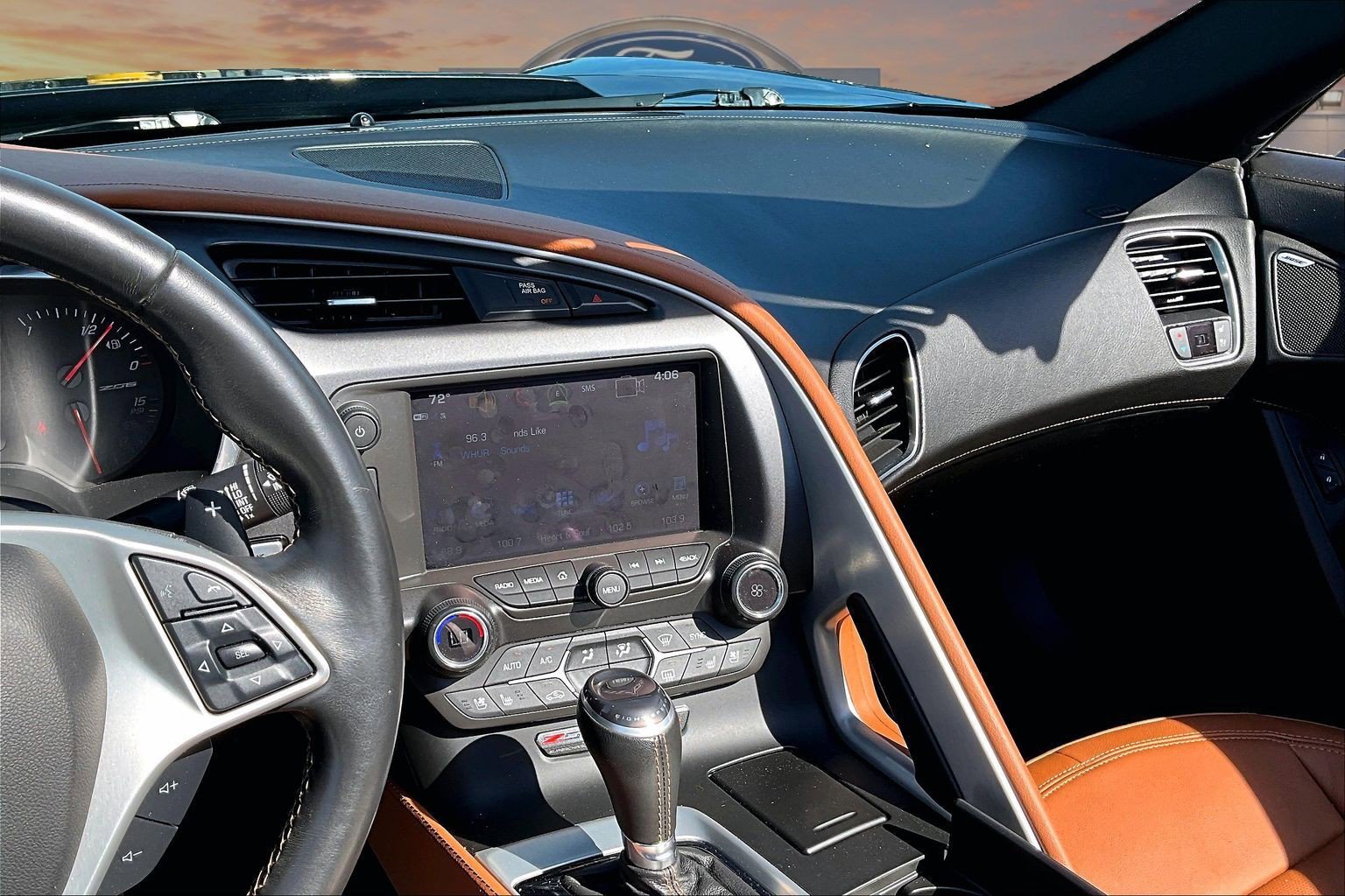 Used 2018 Chevrolet Corvette Z06 RWD image 6