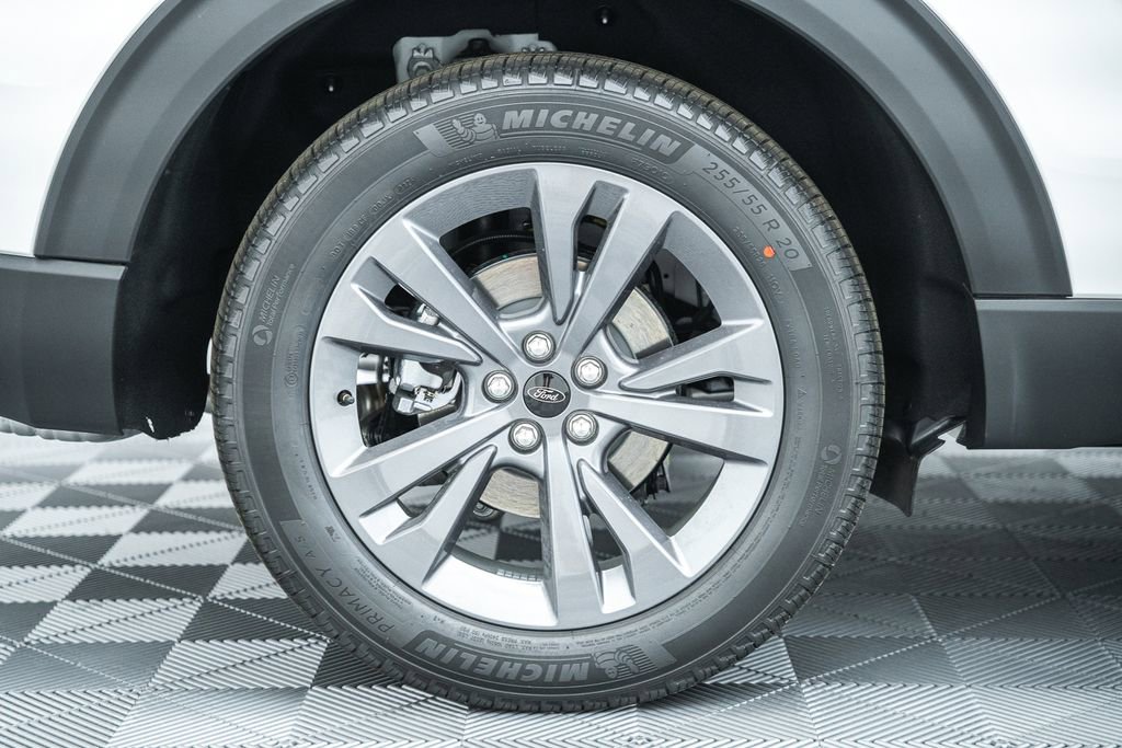 New 2026 Ford Explorer Active AWD/4WD image 21