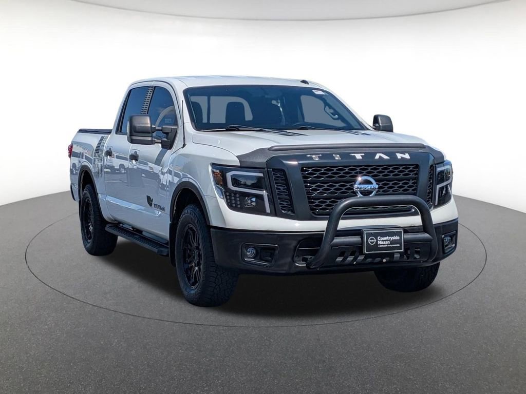 Used 2019 Nissan Titan S AWD/4WD image 3