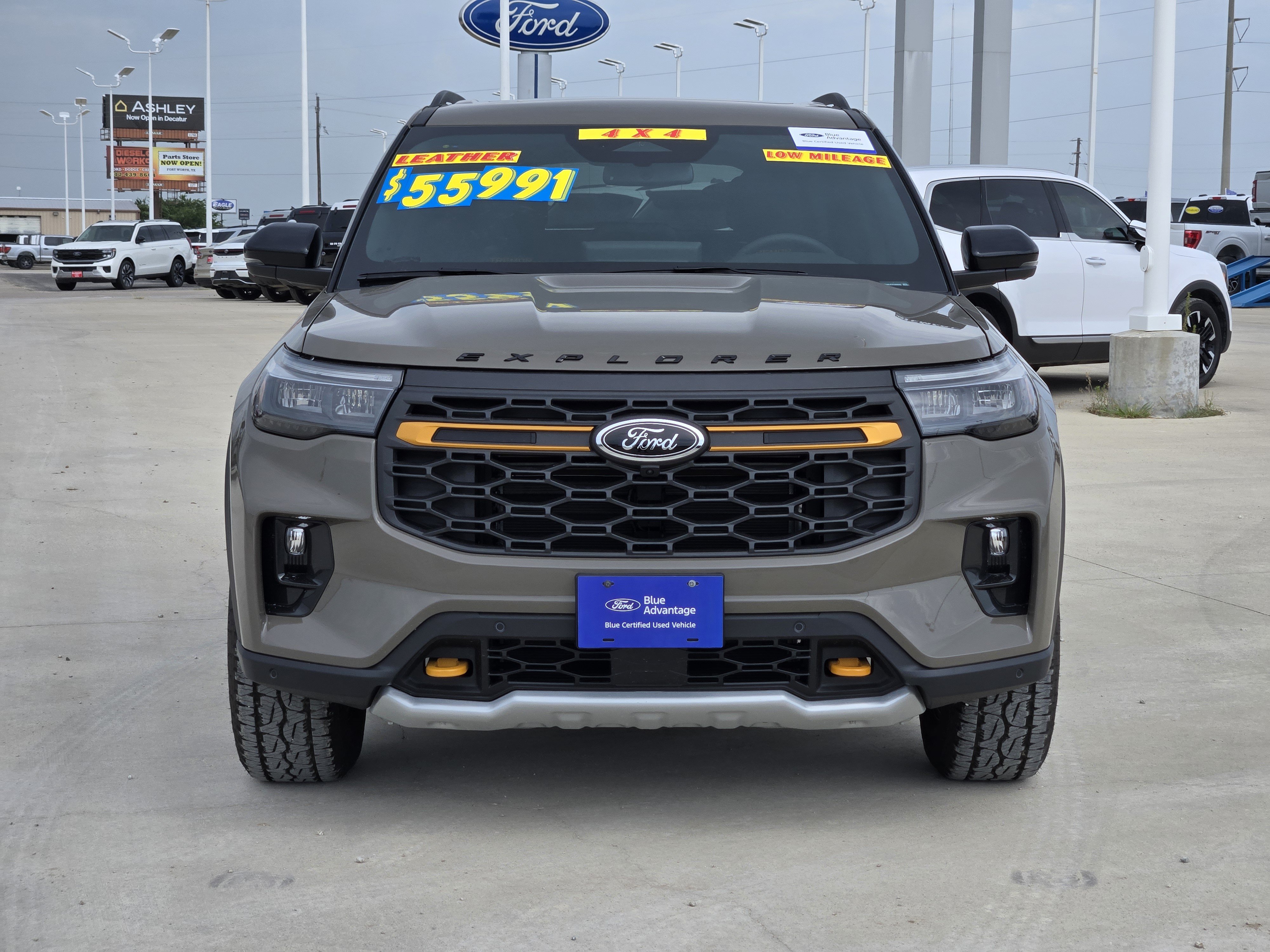 Certified 2026 Ford Explorer Tremor w/ Tremor Ultimate Package AWD/4WD image 2