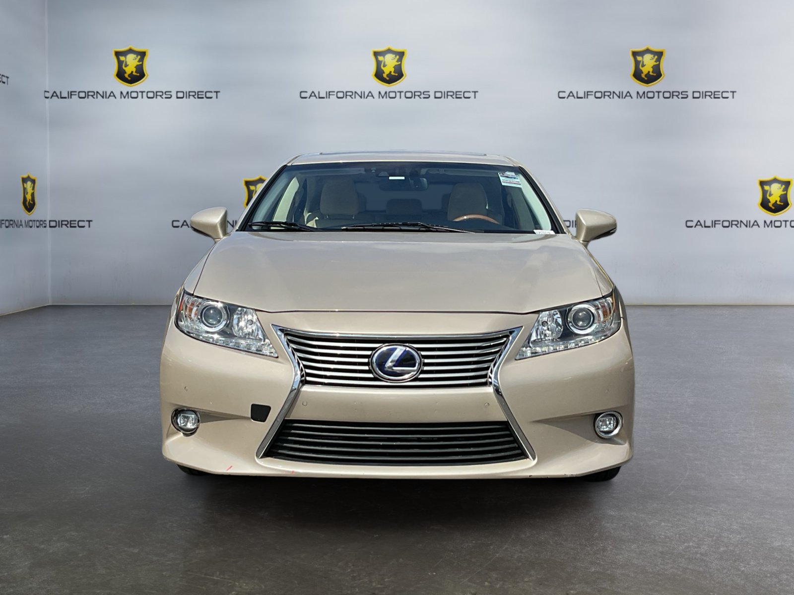 Used 2014 Lexus ES 300h FWD image 2