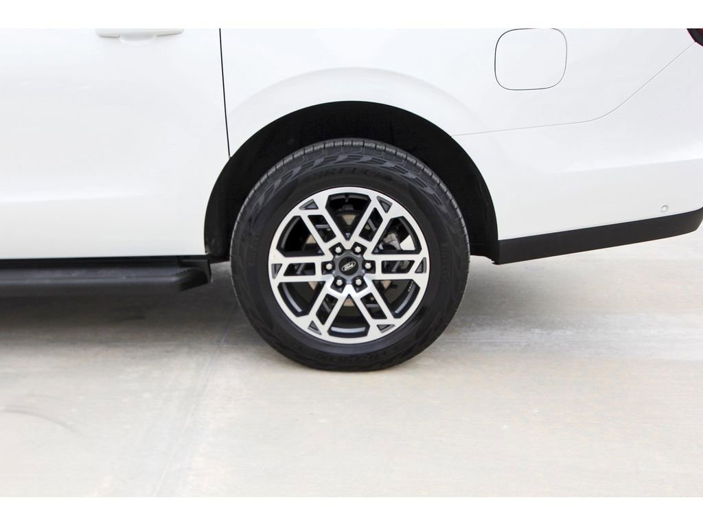 Certified 2025 Ford Expedition Max Active AWD/4WD image 29