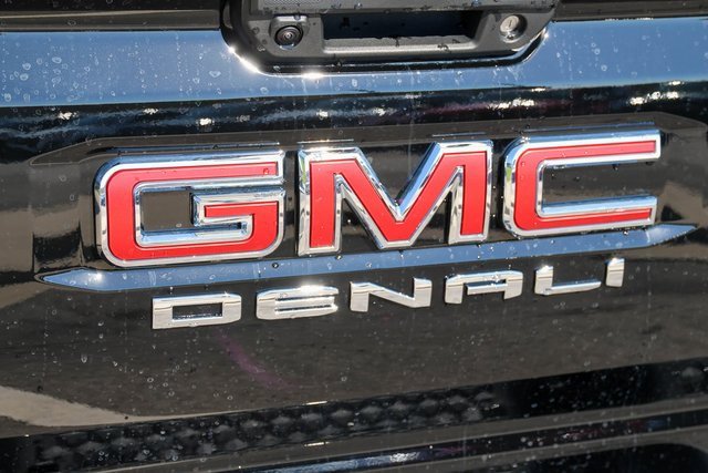 New 2026 GMC Canyon Denali image 7
