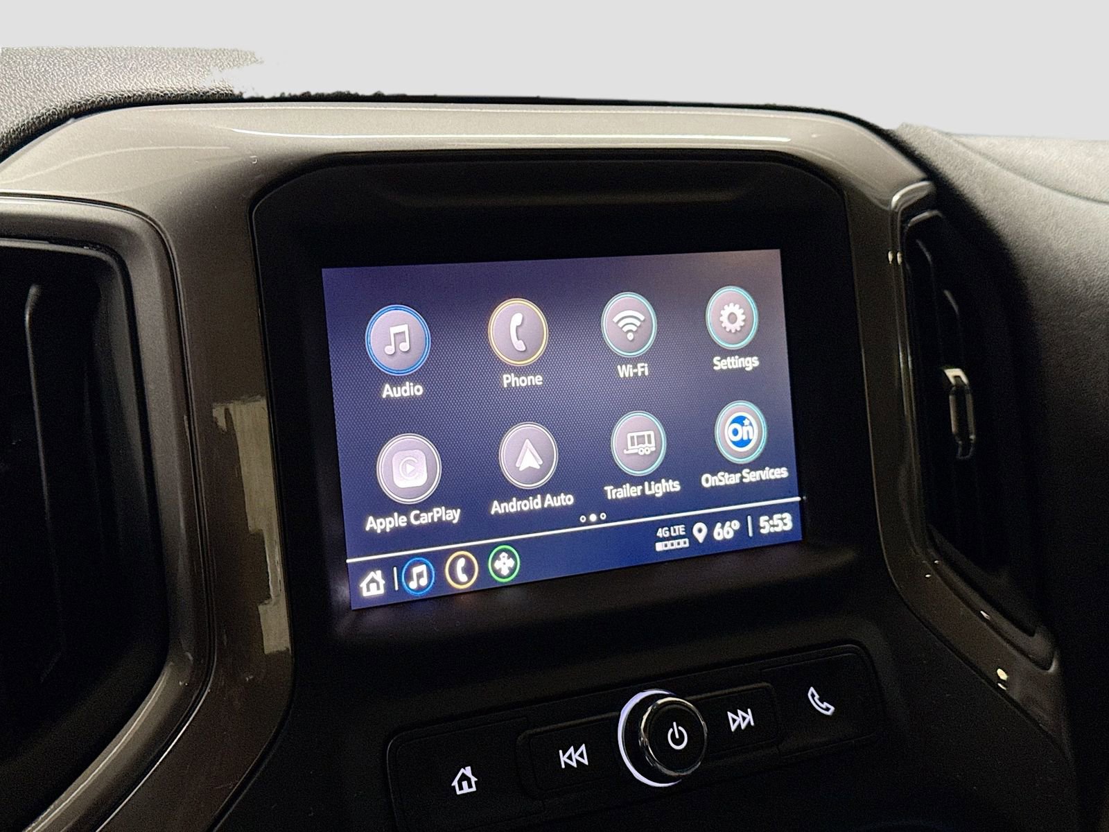 Used 2023 Chevrolet Silverado 1500 Custom AWD/4WD image 17