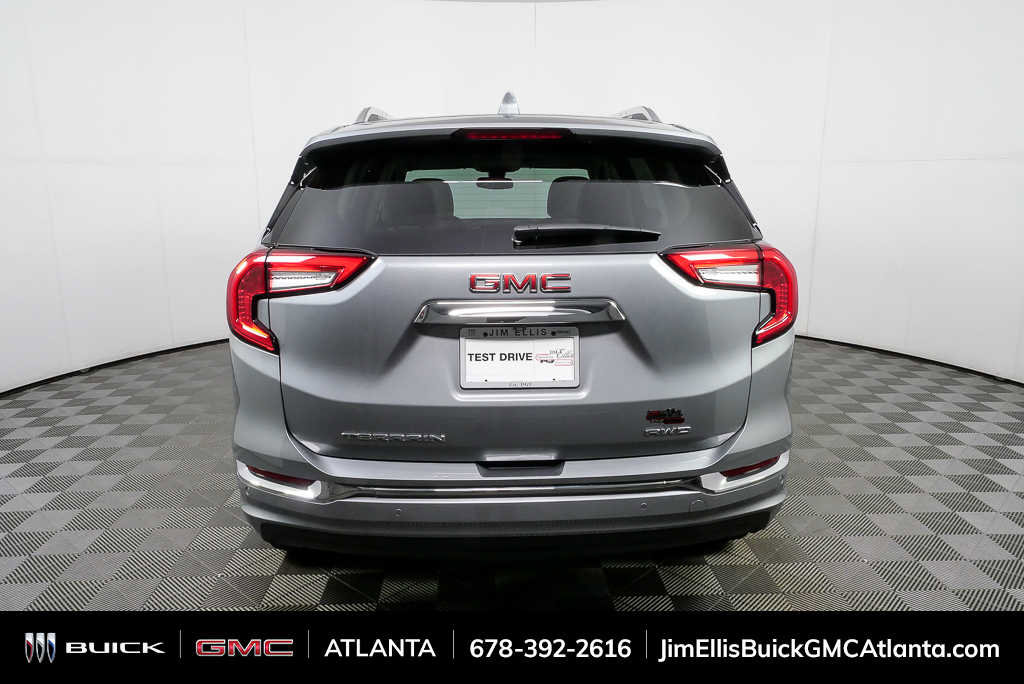 Used 2024 GMC Terrain Denali w/ Denali Premium Package AWD/4WD image 30