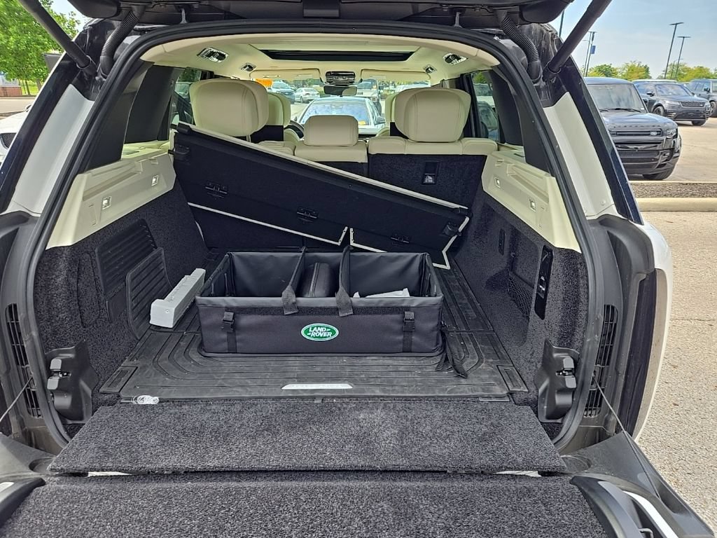 Used 2024 Land Rover Range Rover Autobiography AWD/4WD image 19