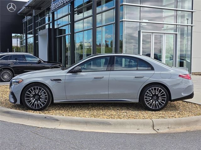 New 2026 Mercedes-Benz E 53 AMG e 4MATIC Sedan image 9