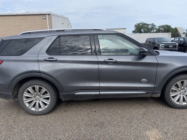 Certified 2022 Ford Explorer King Ranch w/ Class IV Trailer Tow Package RWD image 16