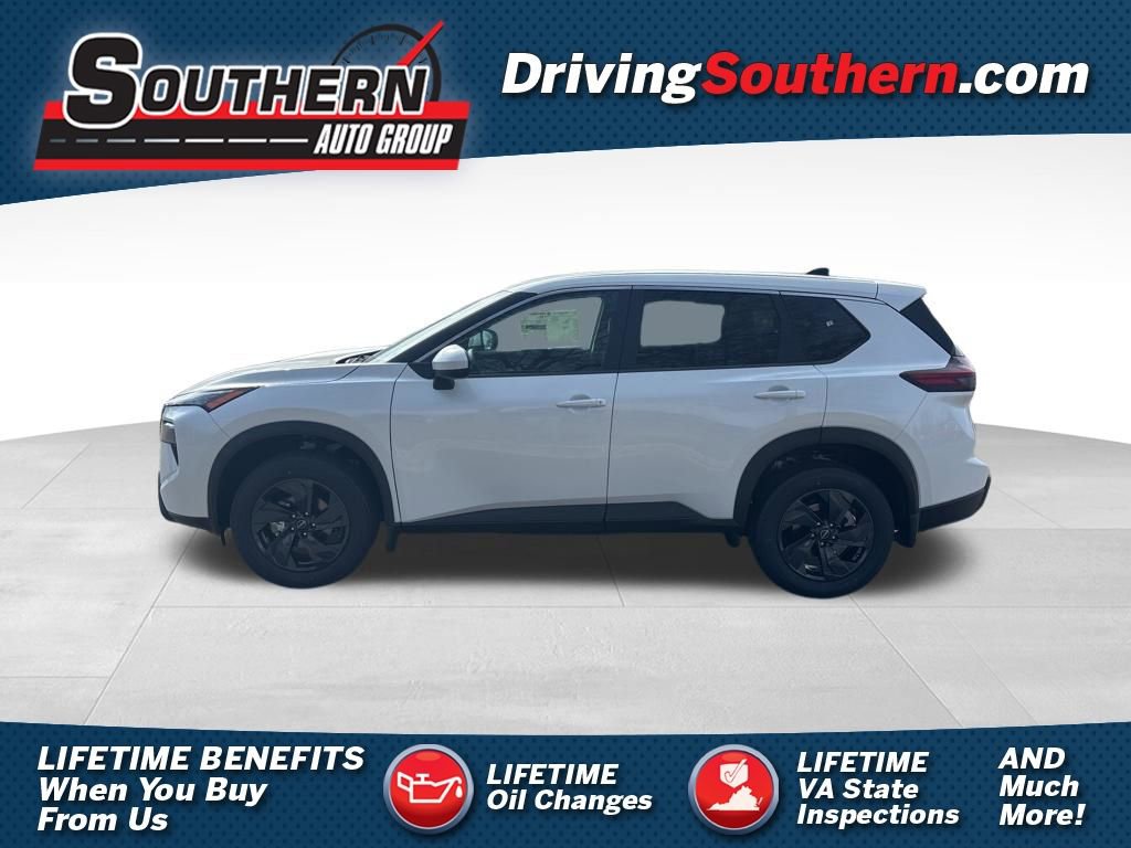 New 2026 Nissan Rogue SV FWD 360° Tour