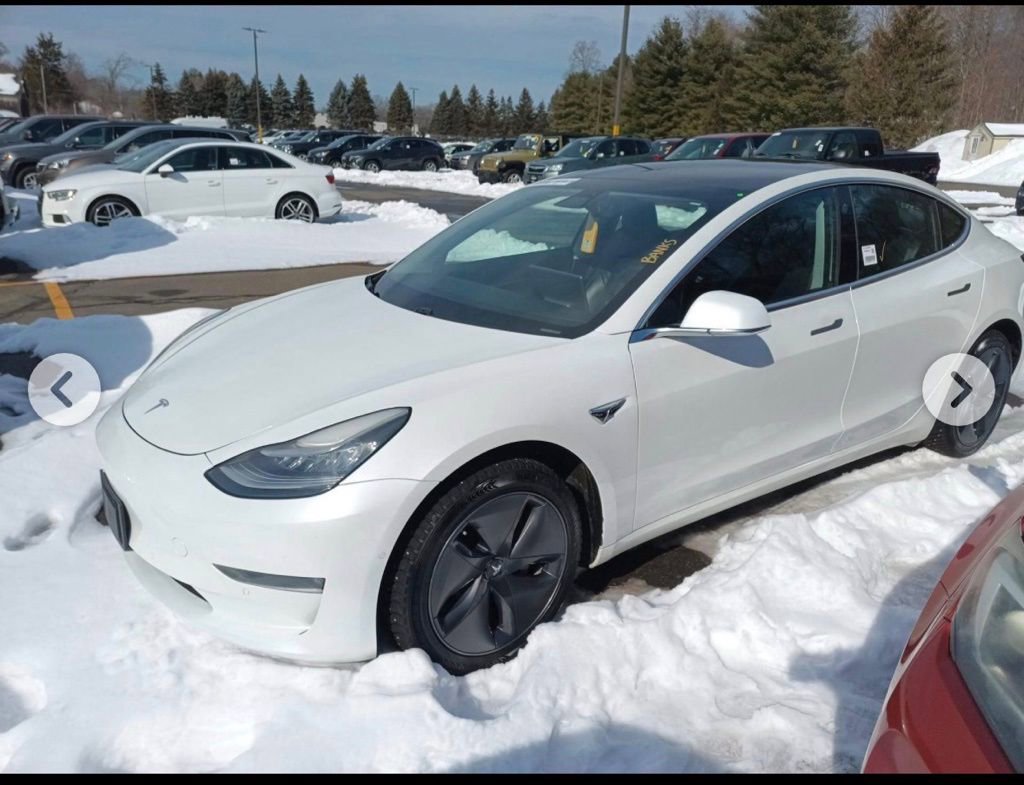 Used 2019 Tesla Model 3 Long Range image 2