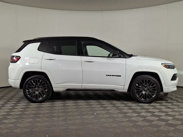 Used 2022 Jeep Compass High Altitude AWD/4WD image 10