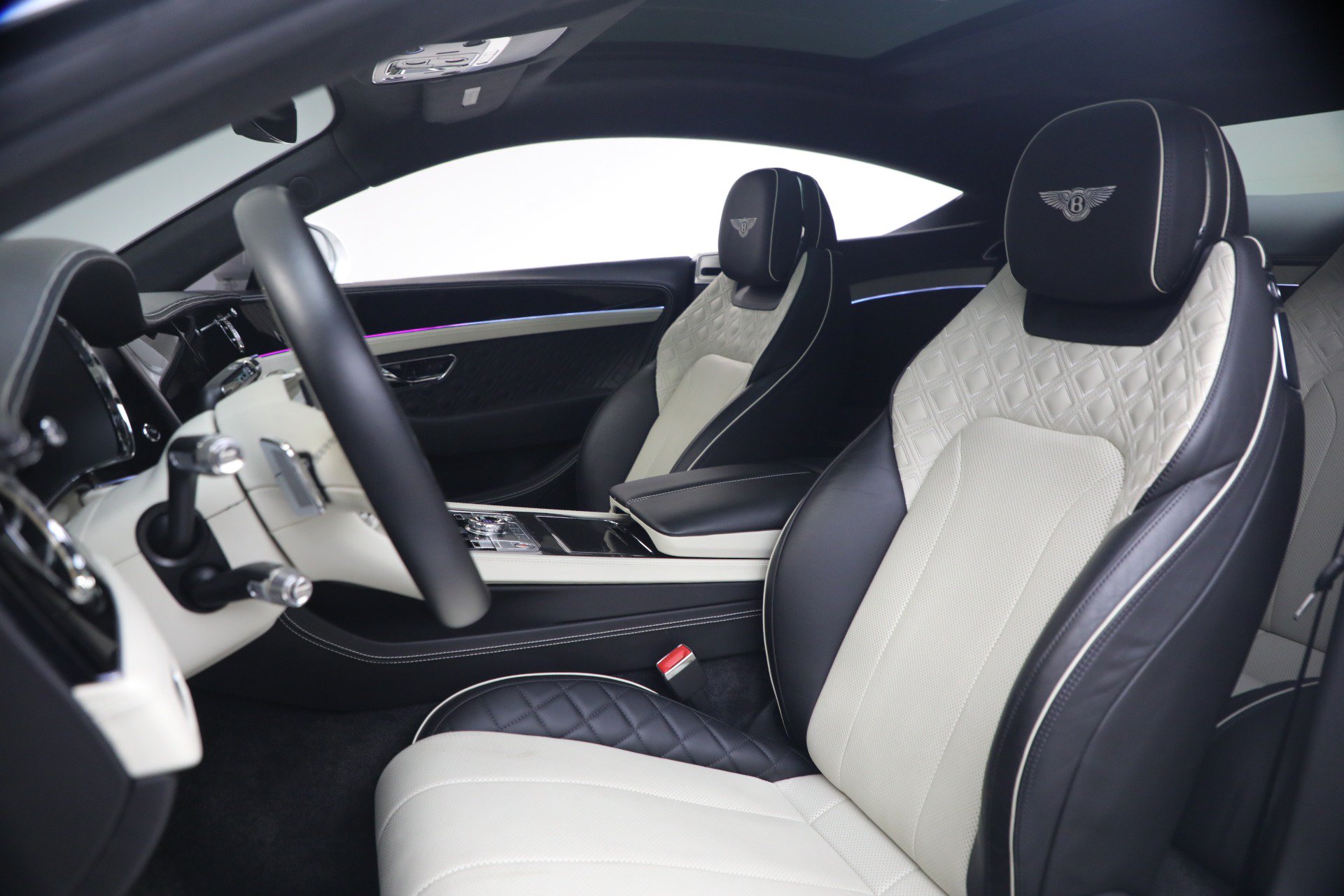 Certified 2021 Bentley Continental GT AWD/4WD image 21