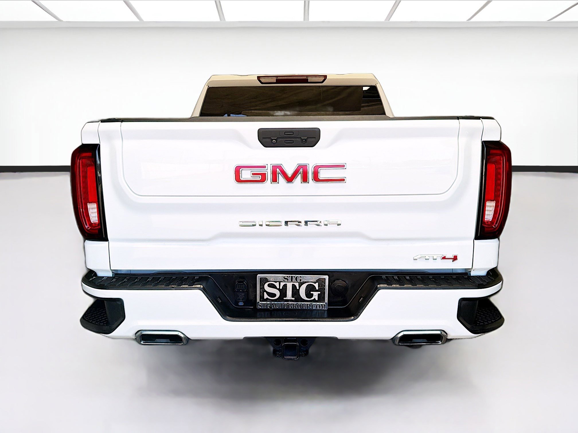 Used 2021 GMC Sierra 1500 AT4 AWD/4WD image 5