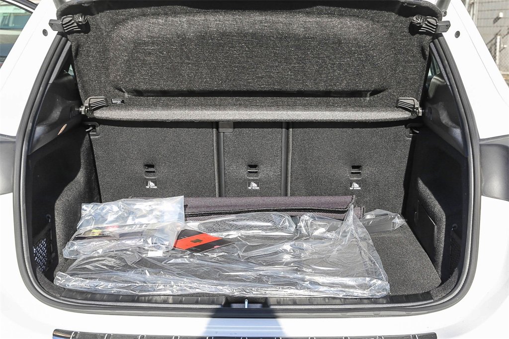 Used 2024 Mercedes-Benz GLA 35 AMG 4MATIC image 31