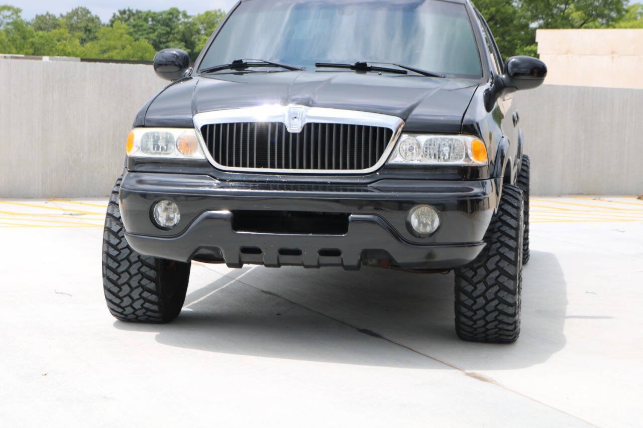 Used 2002 Lincoln Blackwood RWD image 19