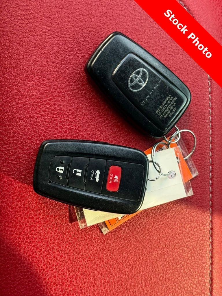 Used 2024 Toyota Camry XSE image 26