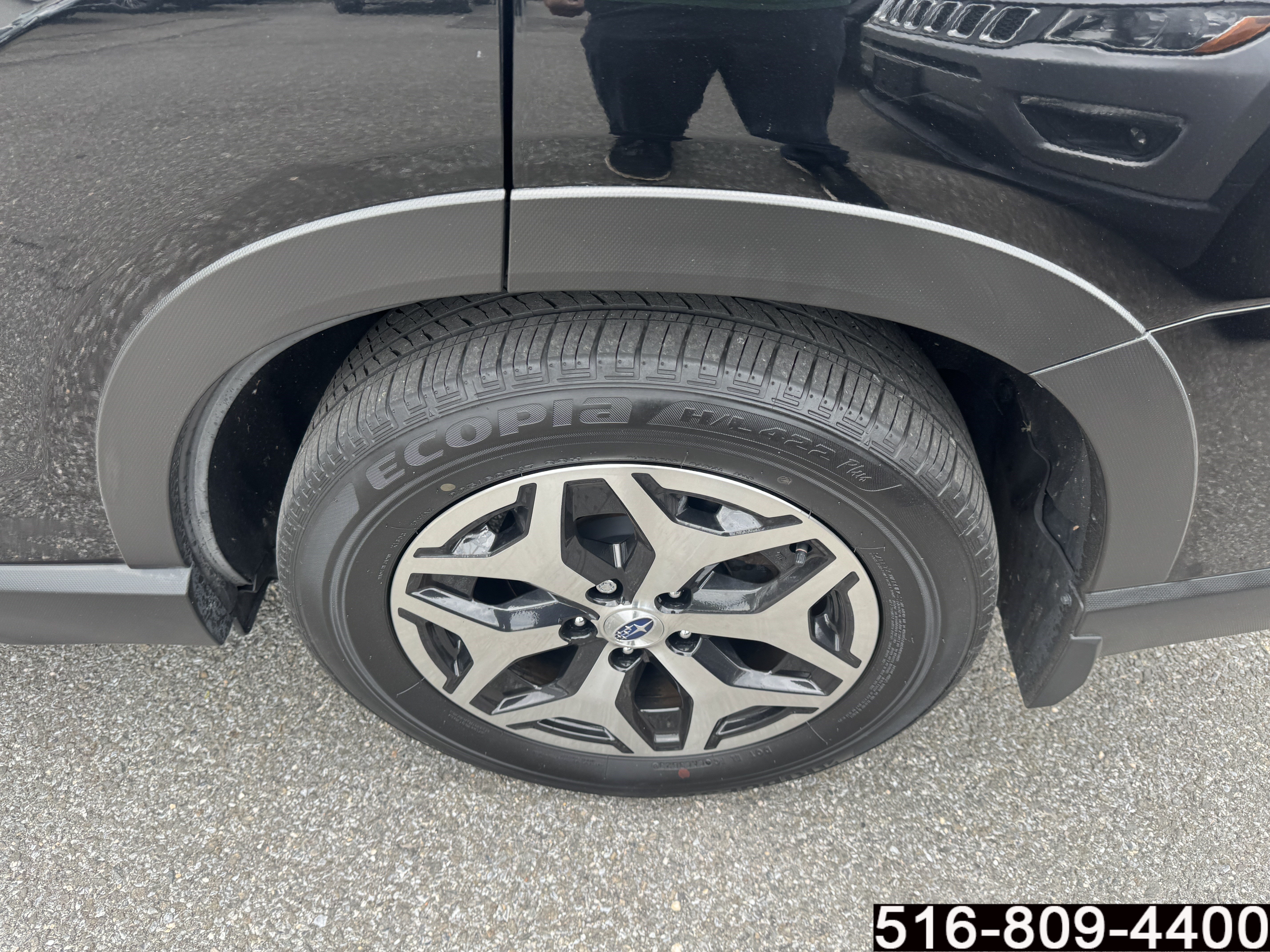 Used 2024 Subaru Forester Premium AWD/4WD image 11