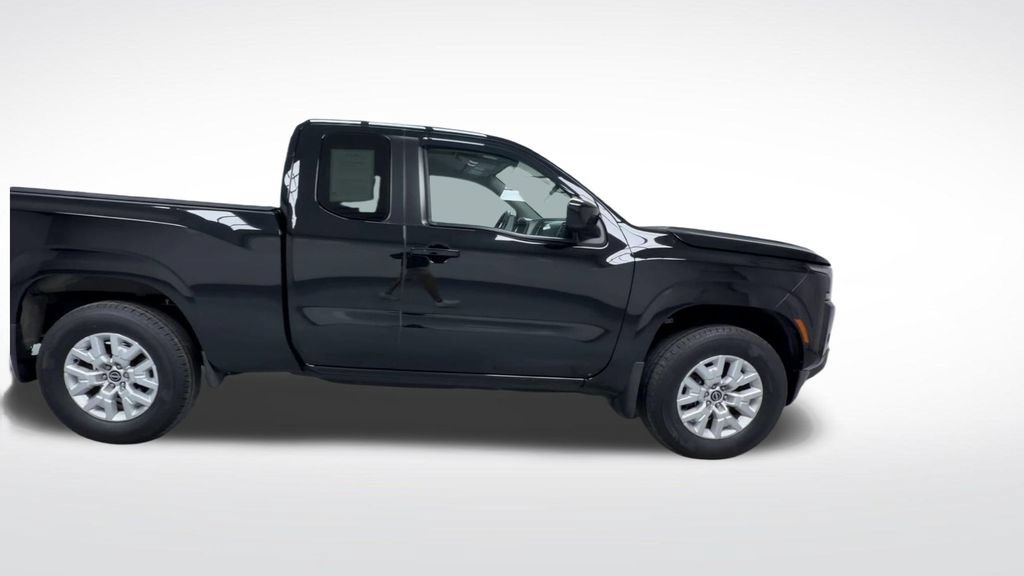 Used 2023 Nissan Frontier SV w/ SV Convenience Package AWD/4WD image 9