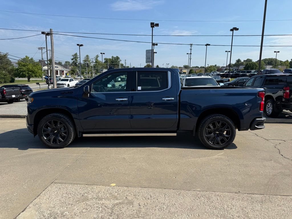 Used 2022 Chevrolet Silverado 1500 High Country w/ LPO, Dark Essentials Package AWD/4WD image 10
