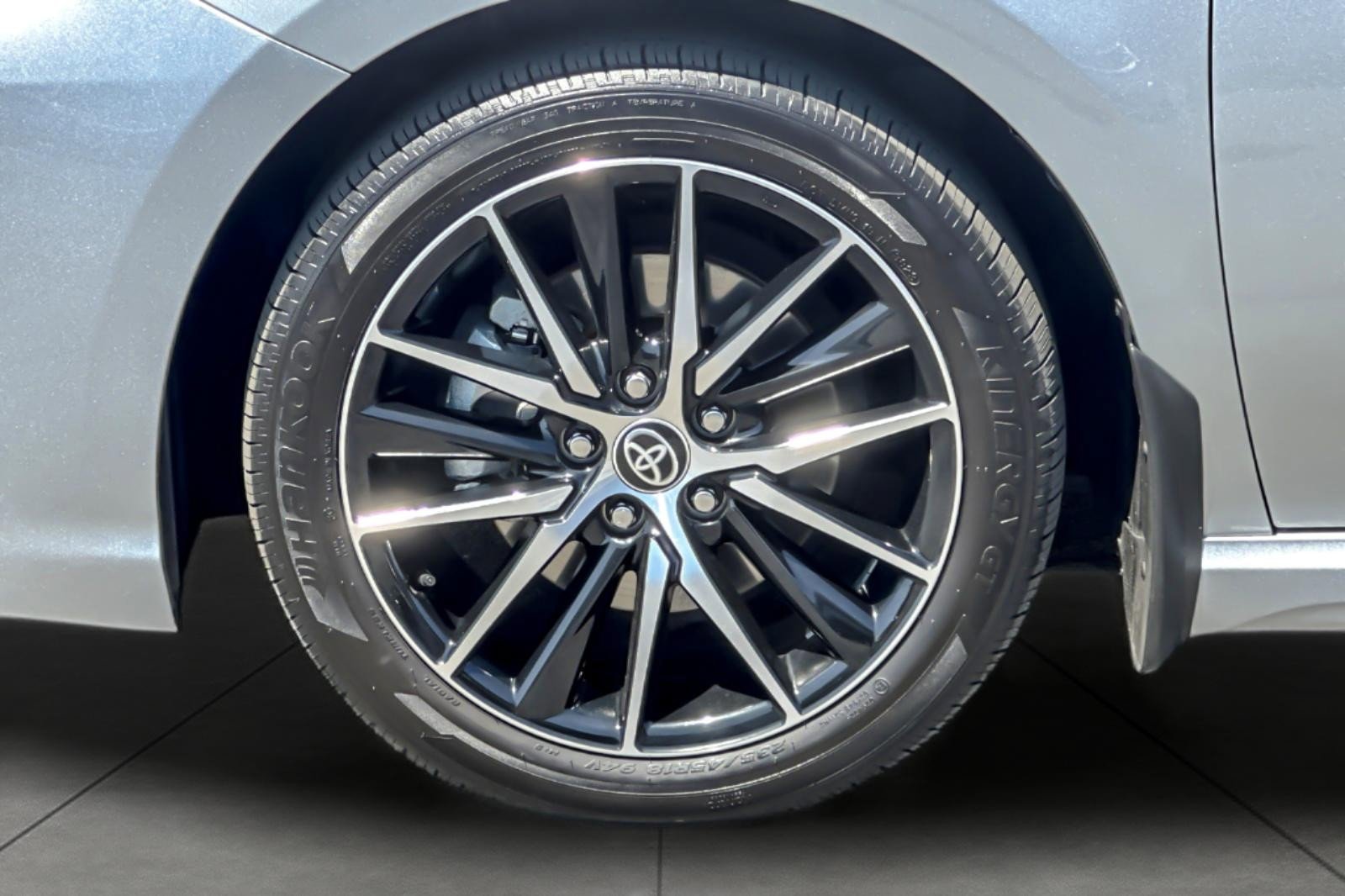 Certified 2024 Toyota Camry SE FWD image 23