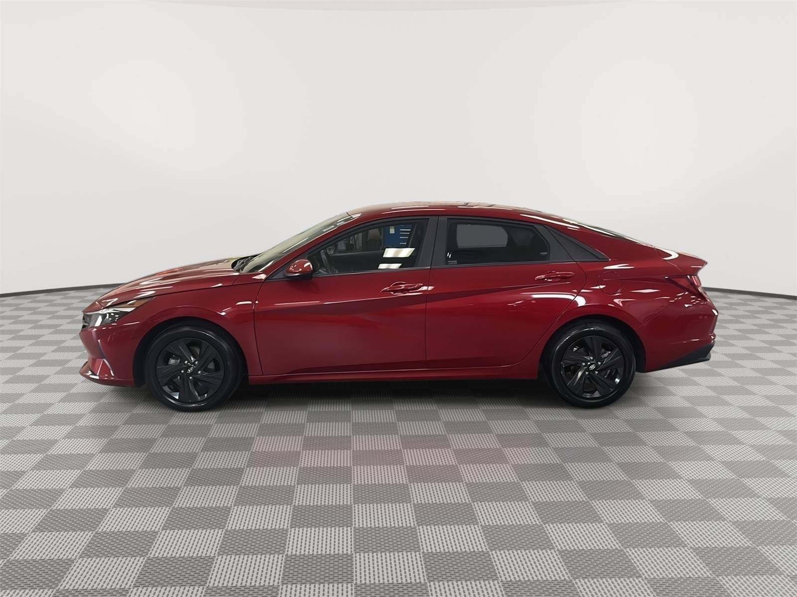 Certified 2023 Hyundai Elantra SEL FWD image 8