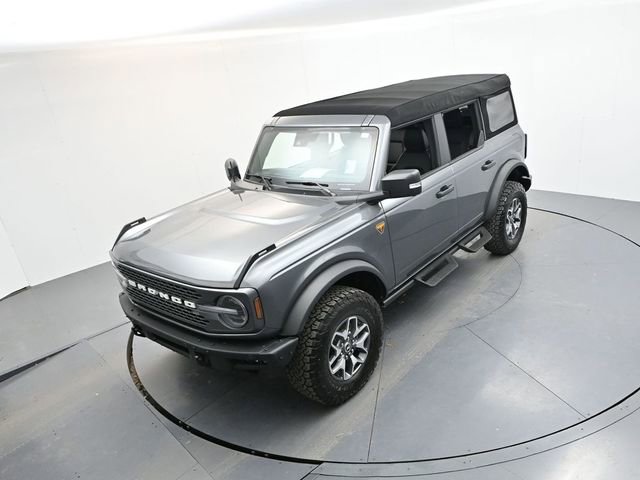 Used 2024 Ford Bronco Badlands image 25