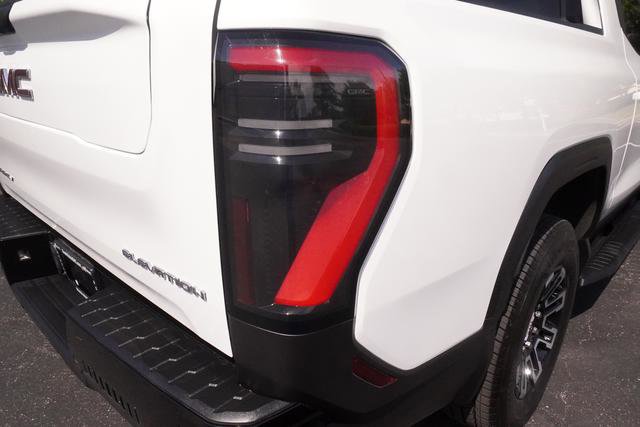 Used 2026 GMC Sierra EV Elevation AWD/4WD image 33