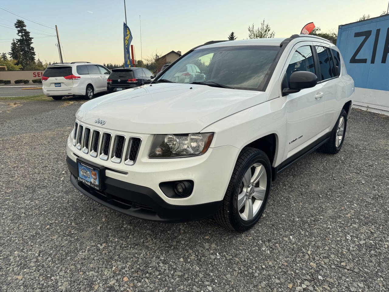 Used 2016 Jeep Compass Sport w/ Power Value Group image 8