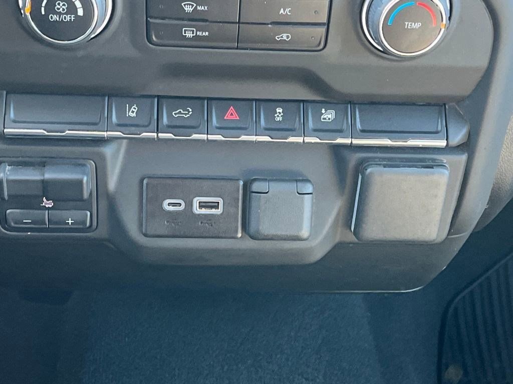 Used 2025 Chevrolet Silverado 2500 Custom w/ Custom Convenience Package image 29