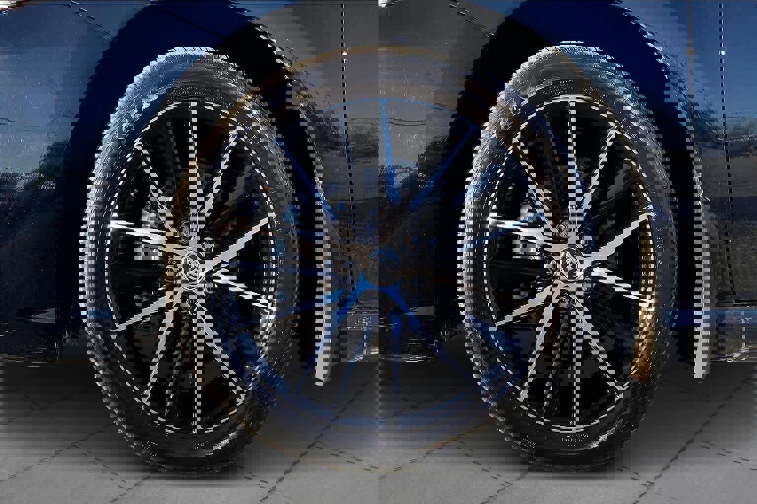 Used 2024 Toyota Camry SE image 10