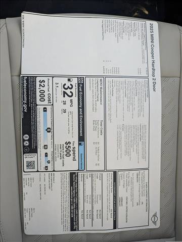 Used 2025 MINI Cooper 2-Door Hardtop image 19