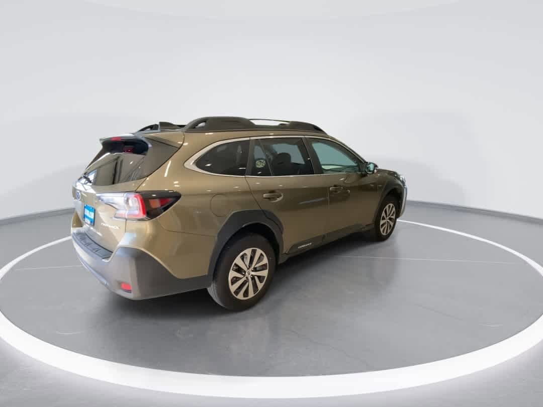 Used 2025 Subaru Outback Premium w/ Popular Package #1A AWD/4WD image 8