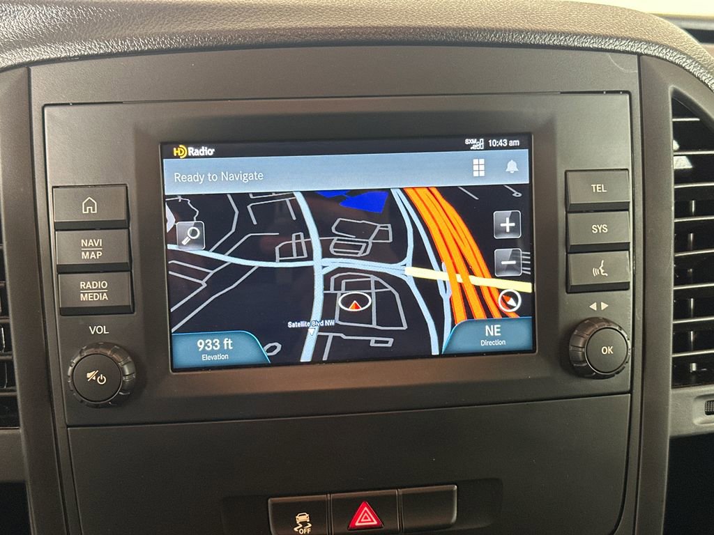 Used 2023 Mercedes-Benz Metris image 27