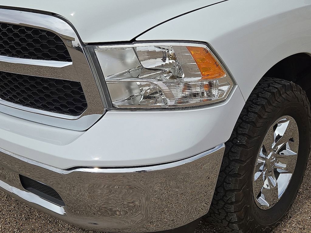 Used 2023 RAM 1500 Classic SLT w/ Electronics Group image 9