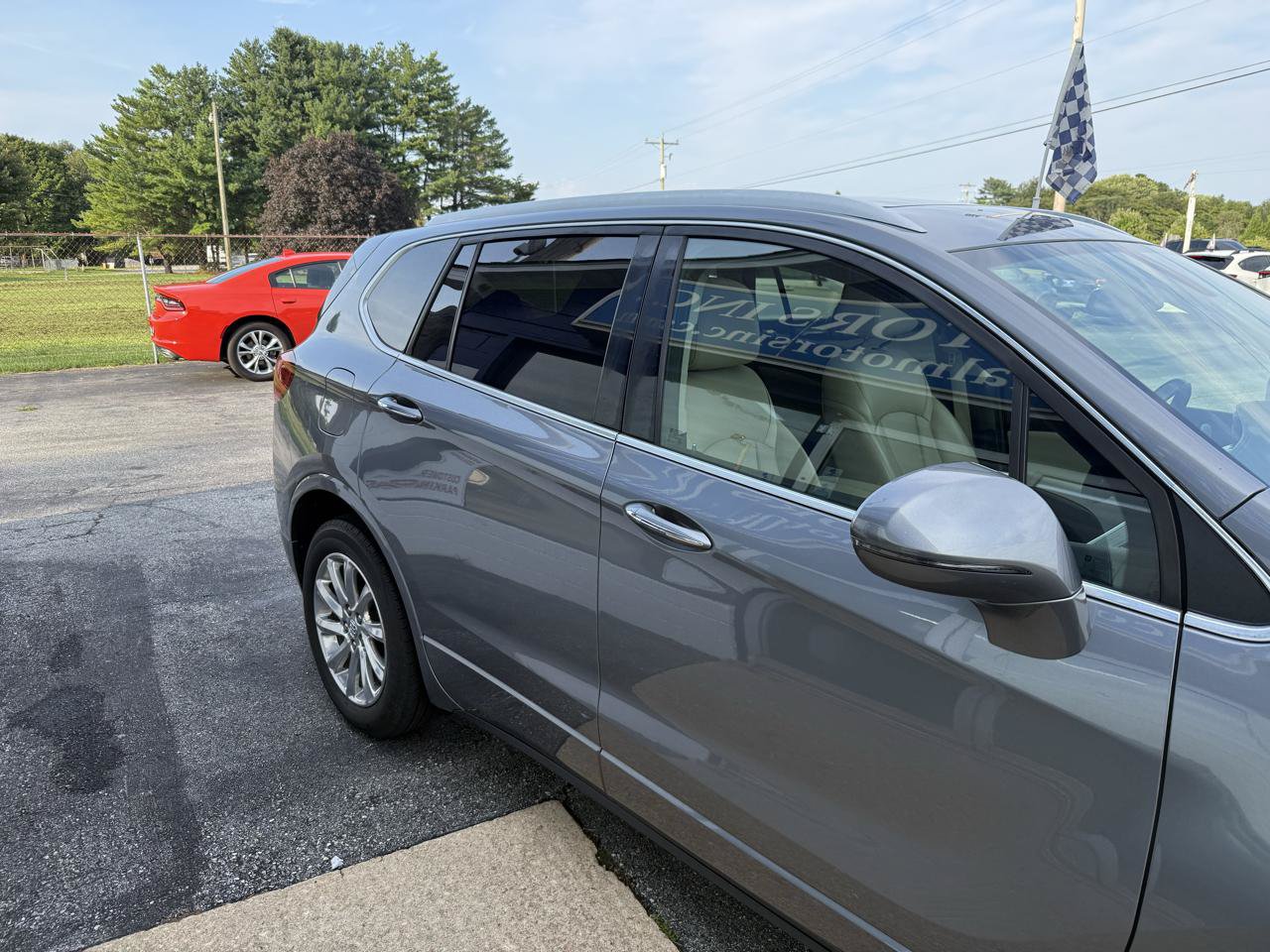 Used 2019 Buick Envision Essence AWD/4WD image 6
