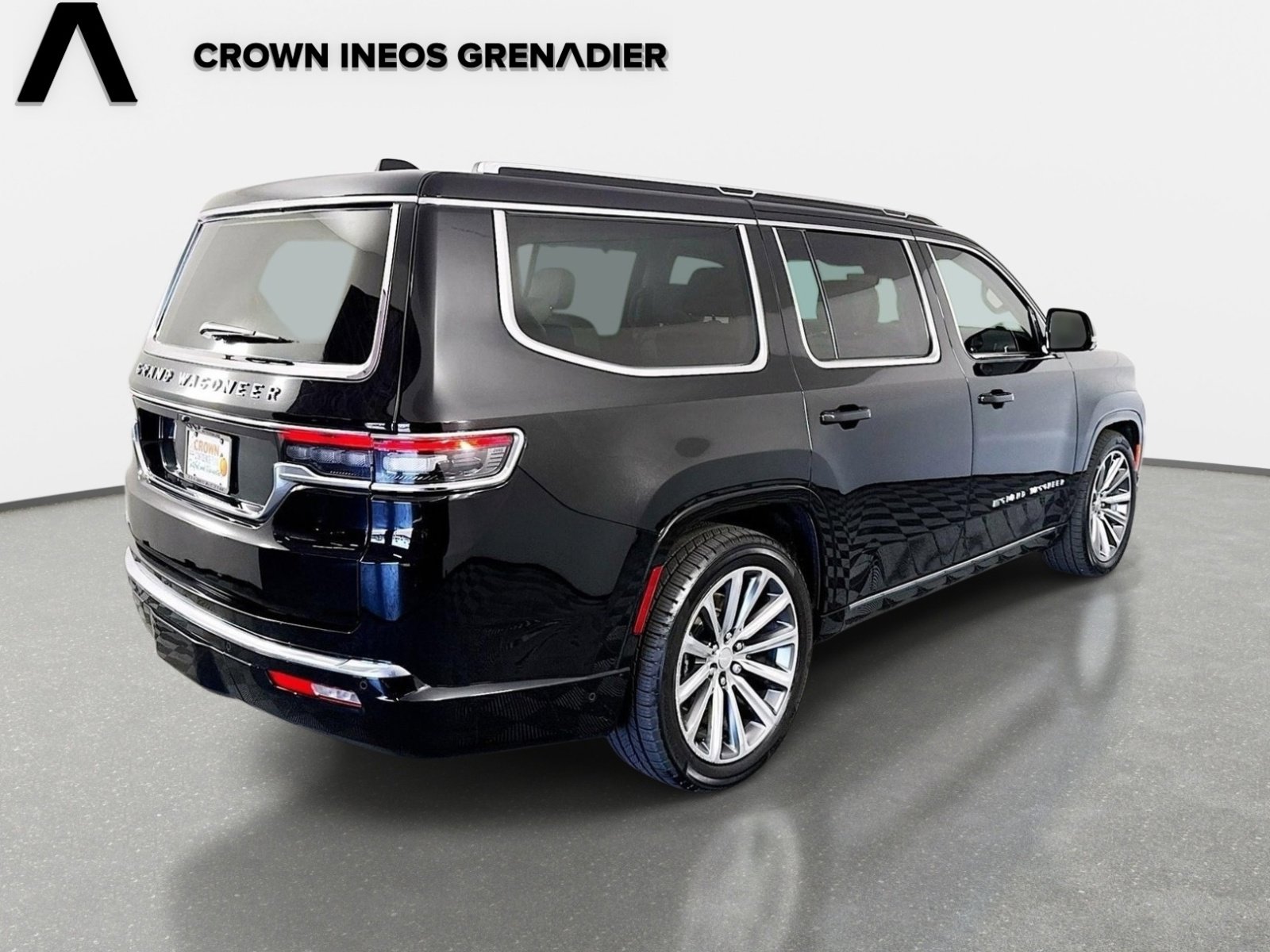 Used 2023 Jeep Grand Wagoneer 4WD image 6
