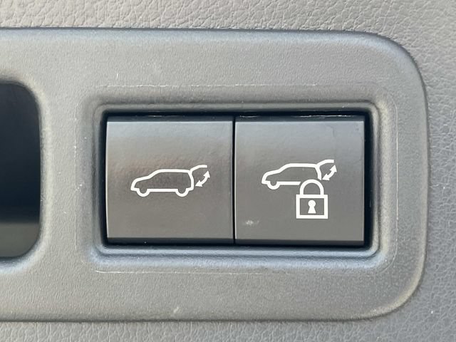 Used 2023 Lexus RX 350 FWD w/ Cold Area Package image 24