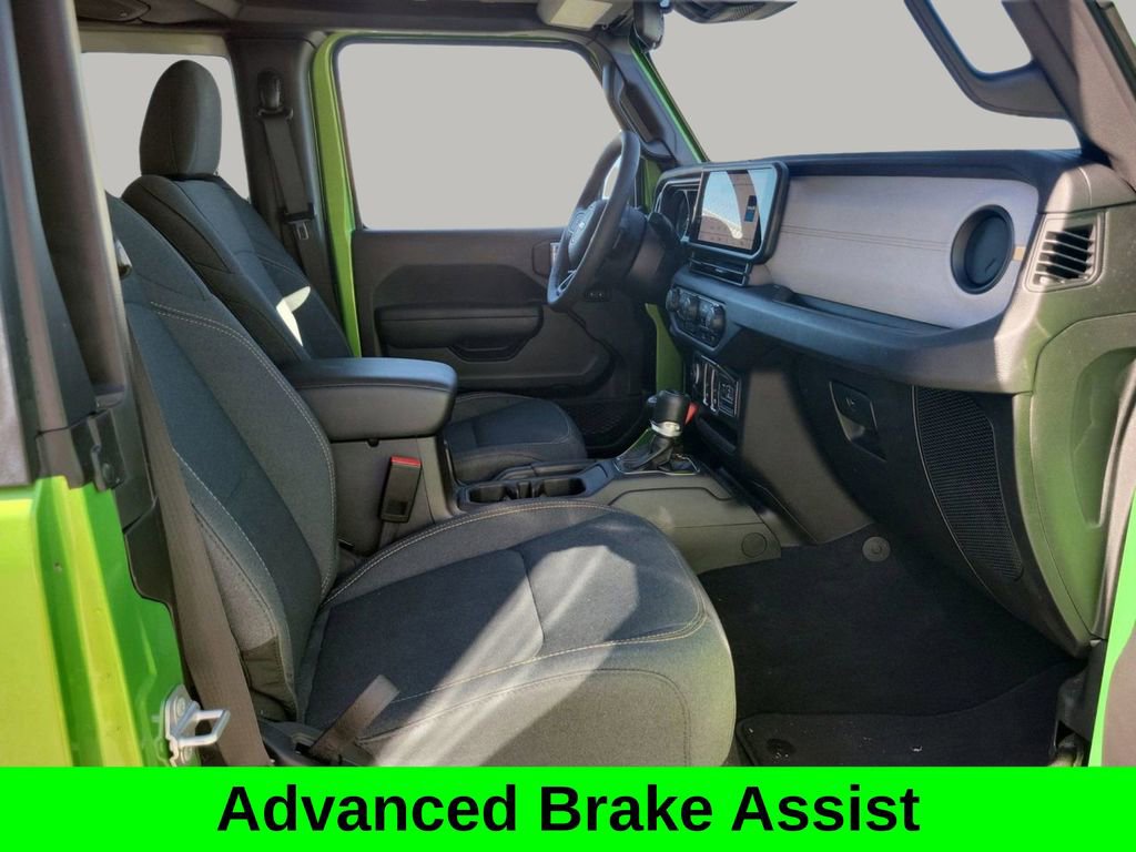 Used 2025 Jeep Wrangler Sport image 11