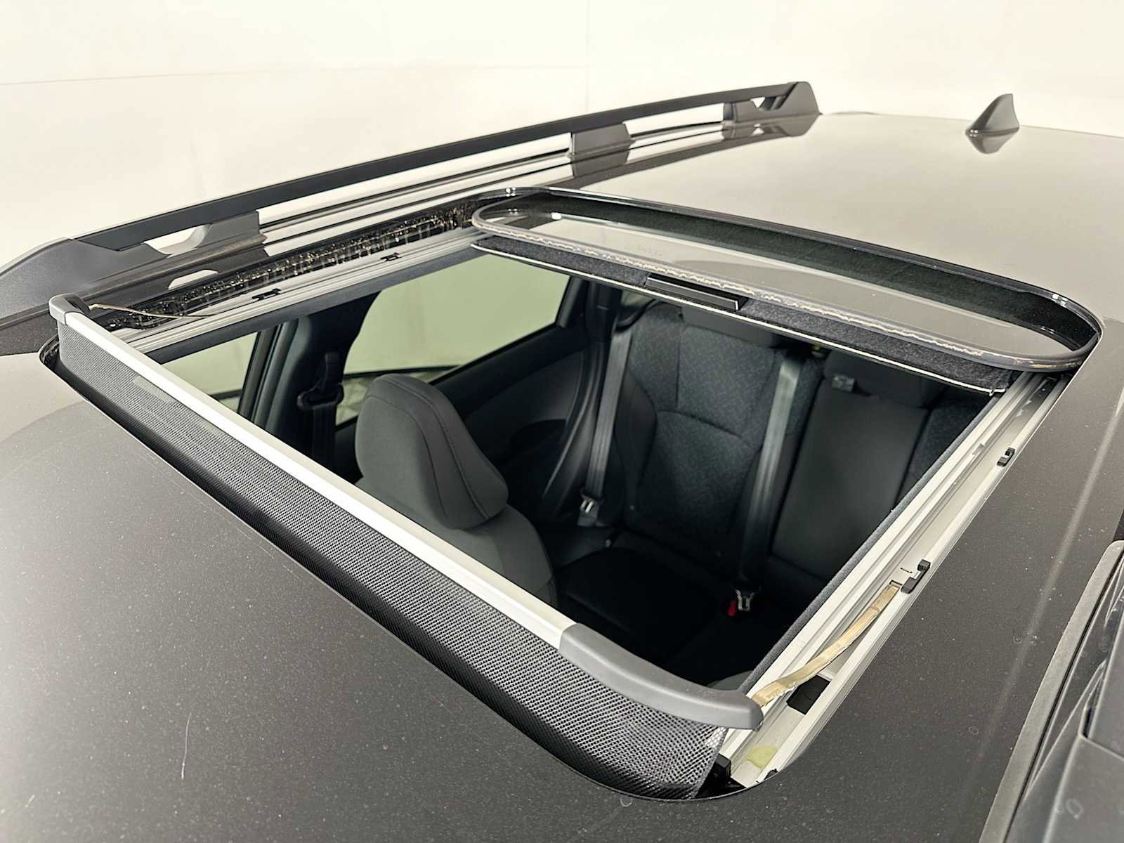 Certified 2025 Subaru Forester Premium w/ Convenience Package #2 image 19