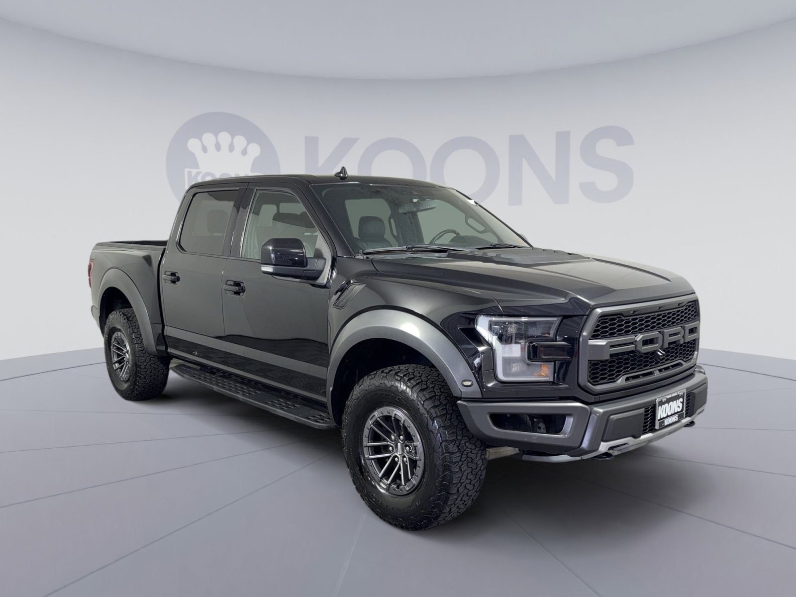 Used 2019 Ford F150 Raptor w/ Equipment Group 802A Luxury image 10