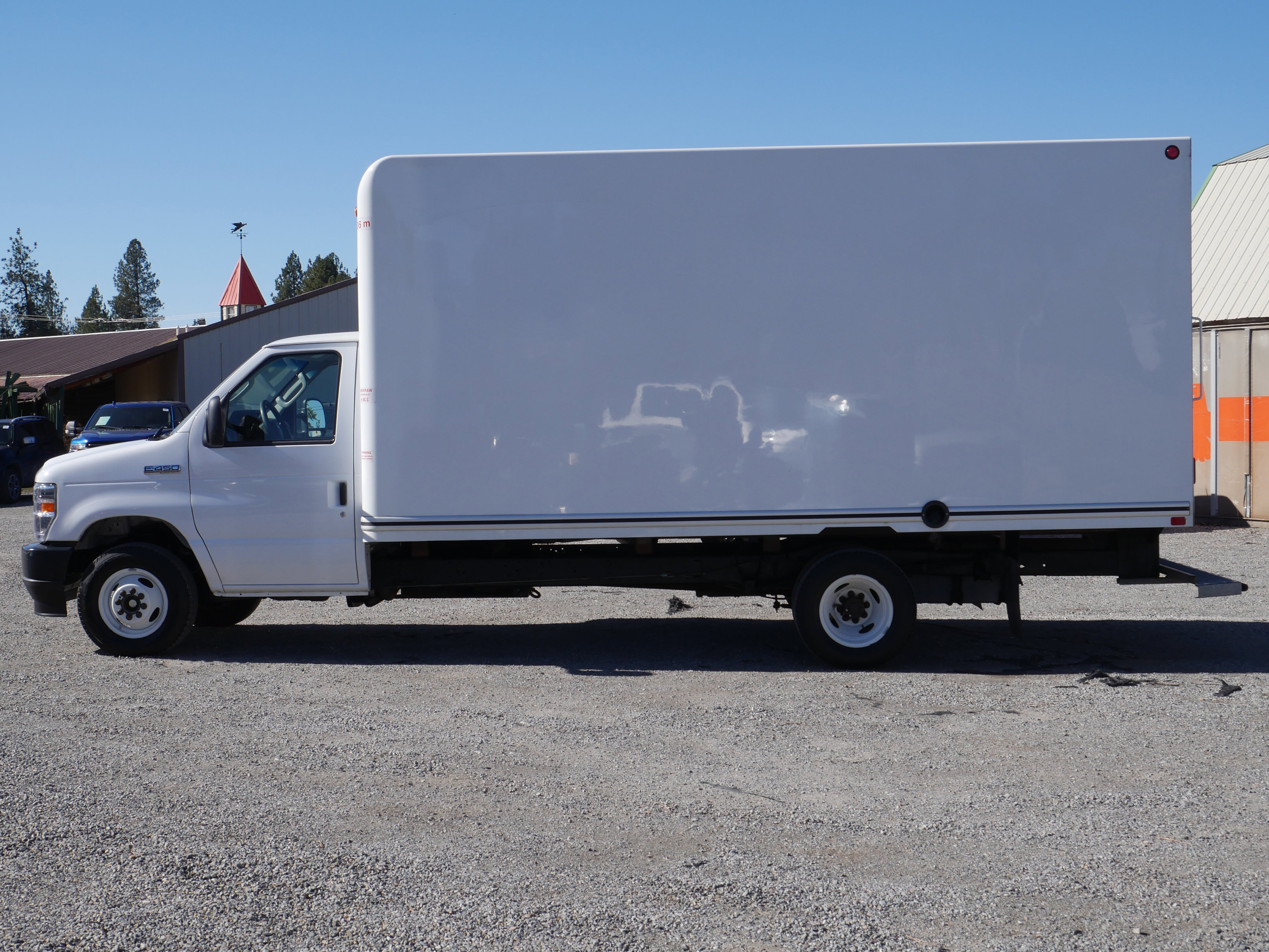 Certified 2024 Ford E-450 and Econoline 450 Super Duty image 9