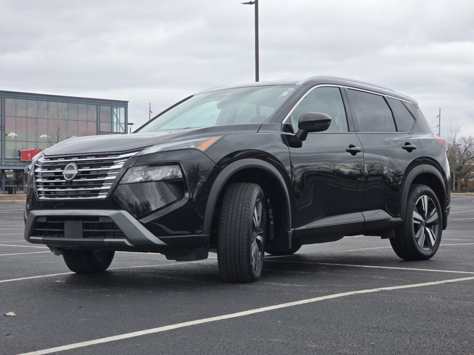 Used 2024 Nissan Rogue SL image 15