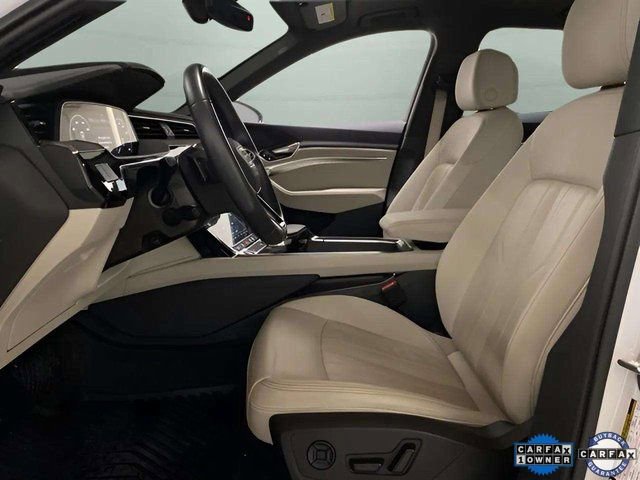 Used 2024 Audi Q8 e-tron Premium image 57