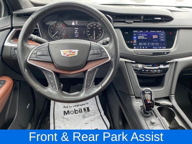 Certified 2023 Cadillac XT5 Premium Luxury w/ LPO, Floor Liner Package image 7