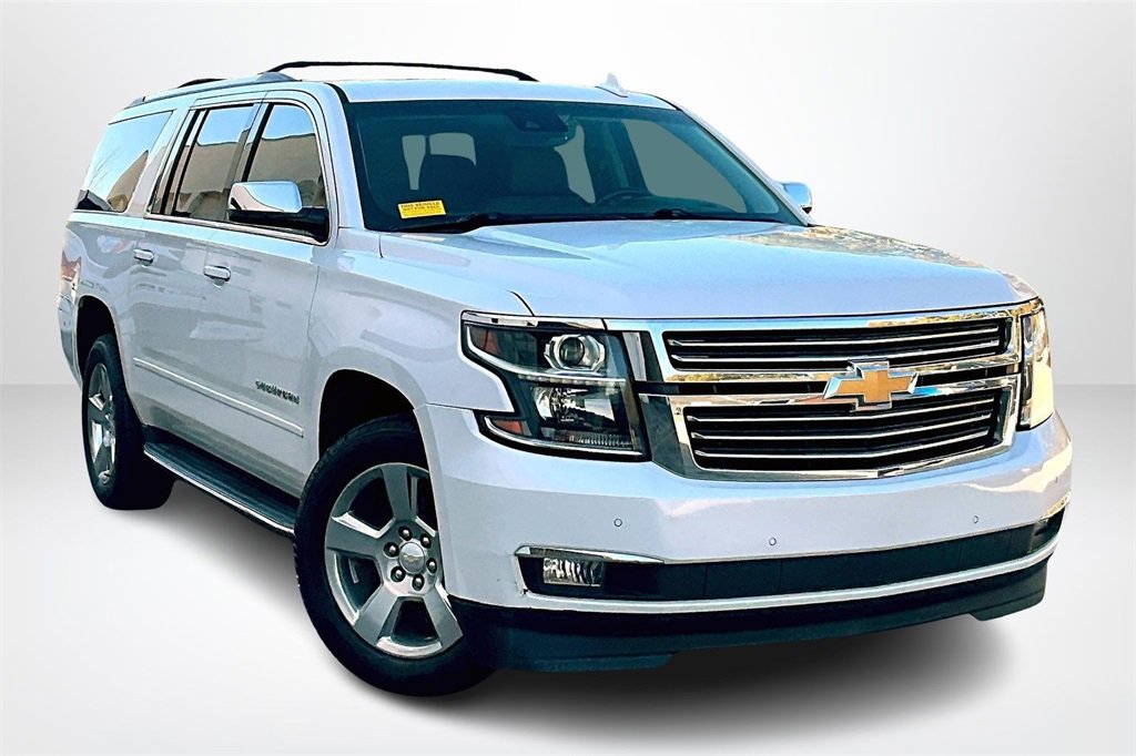 Used 2020 Chevrolet Suburban Premier image 3