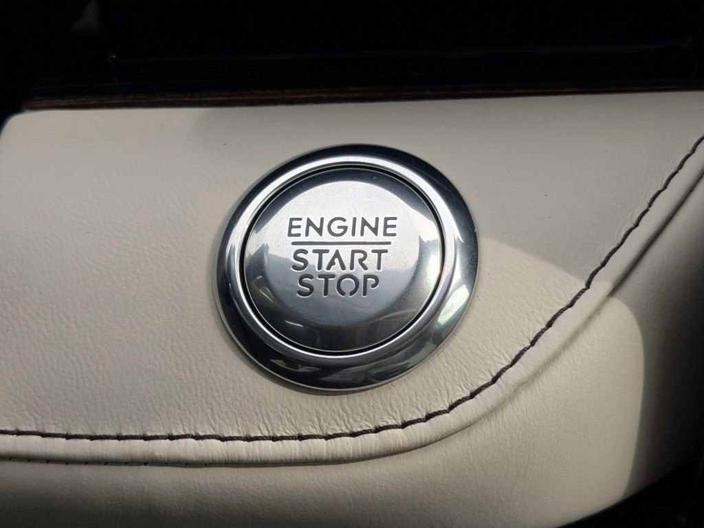 New 2026 Lincoln Nautilus Black Label w/ Jet Appearance Package image 32